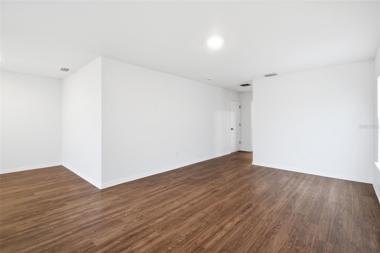 OAK VISTAS - Residential
