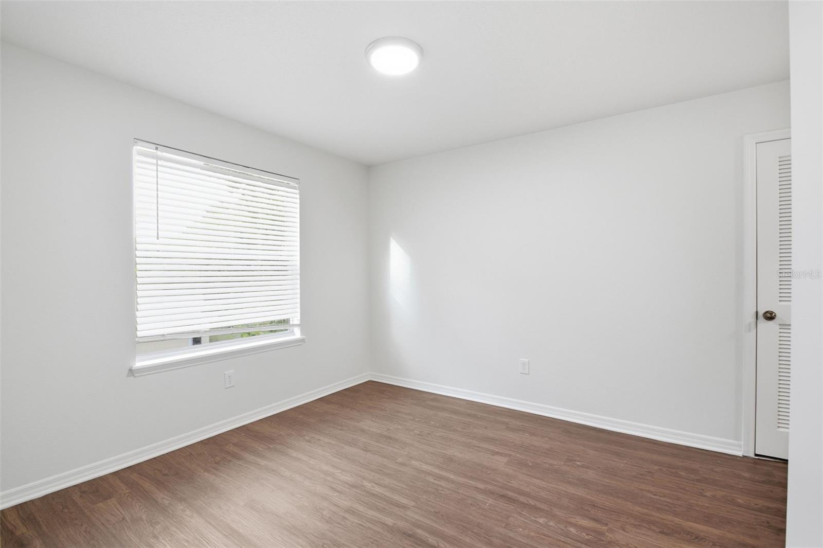 OAK VISTAS - Residential