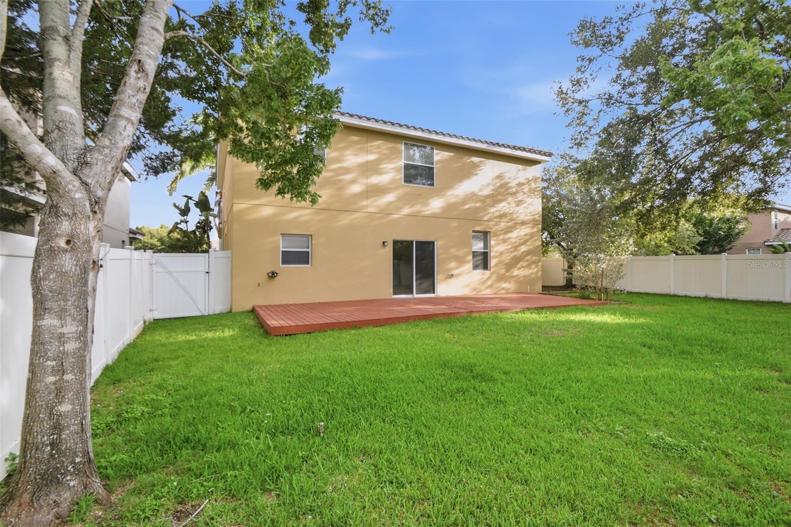 OAK VISTAS - Residential