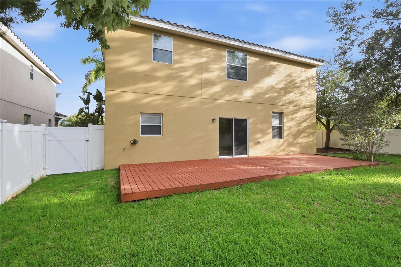 OAK VISTAS - Residential