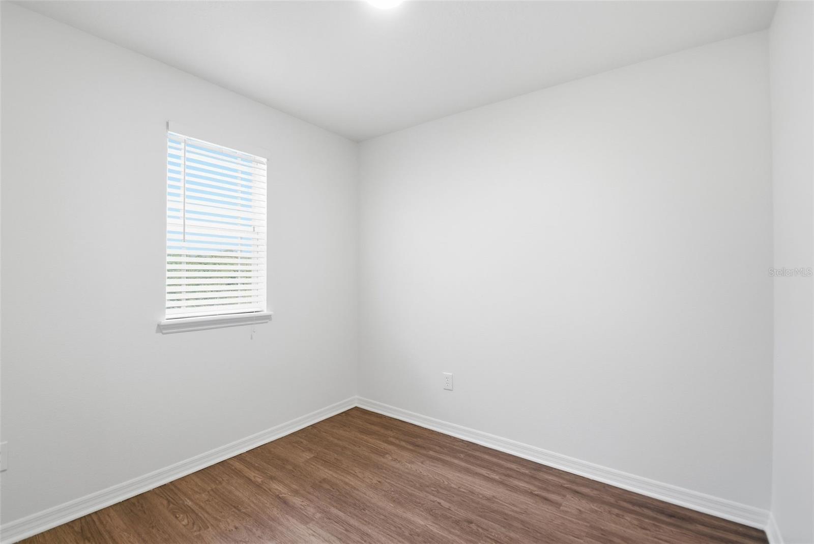OAK VISTAS - Residential