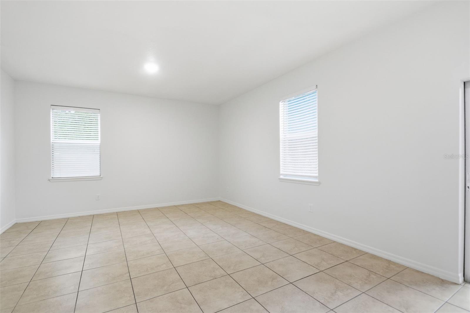 OAK VISTAS - Residential