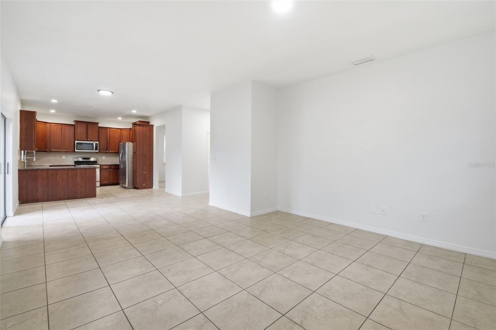 OAK VISTAS - Residential