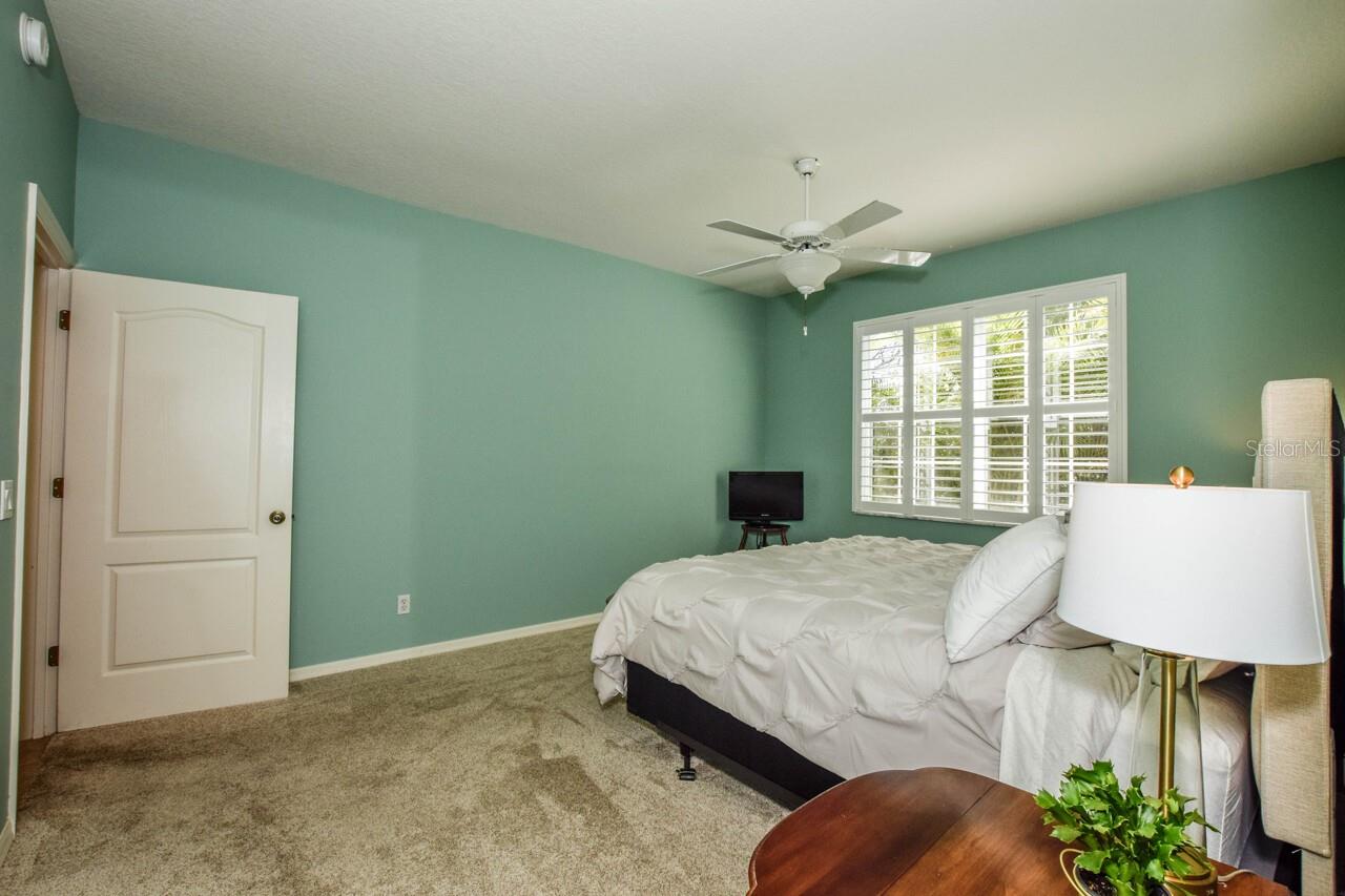 STRATFORD GLENN ST ANDREWS PARK - Residential