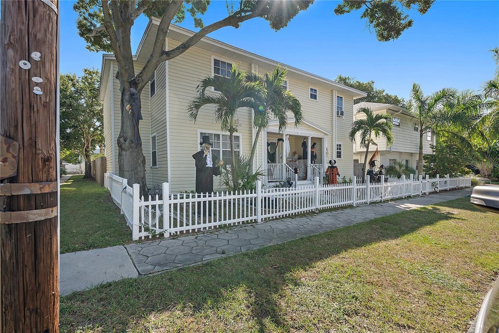 Photo of 717 Dartmoor Street N, St Petersburg, FL 33701 (MLS # TB8546753)