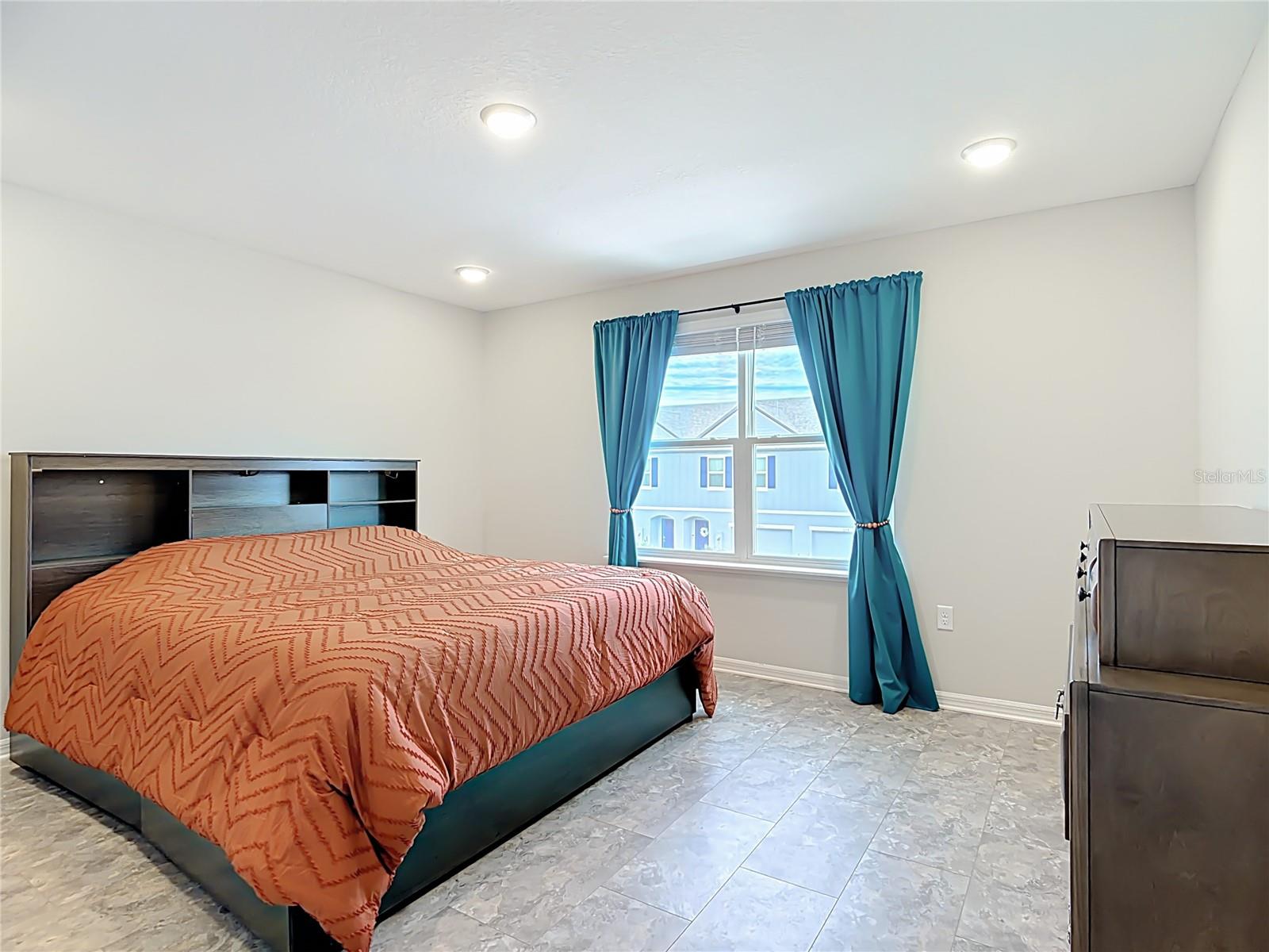 OAK CREEK PRESERVE - Residential