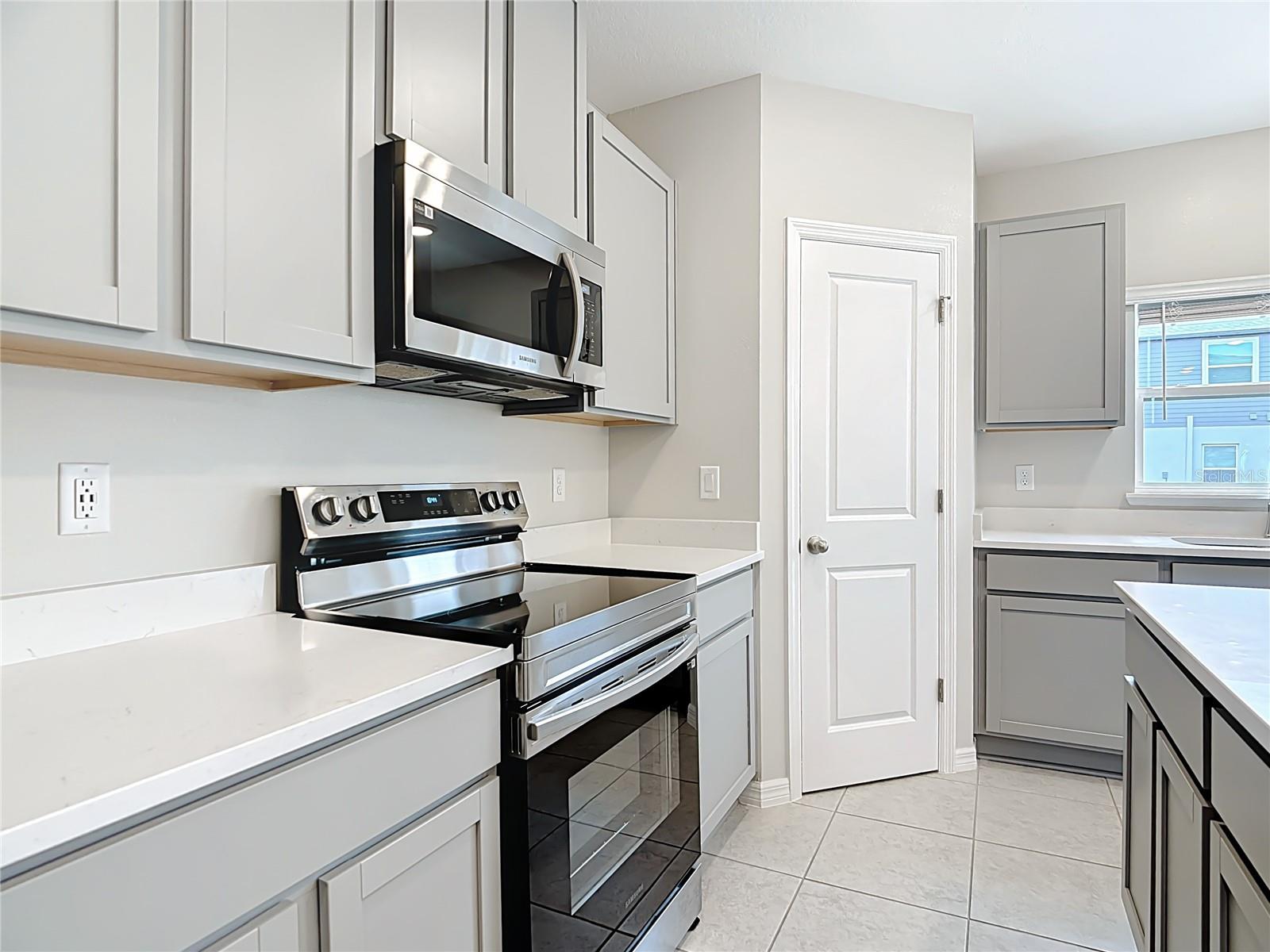 OAK CREEK PRESERVE - Residential