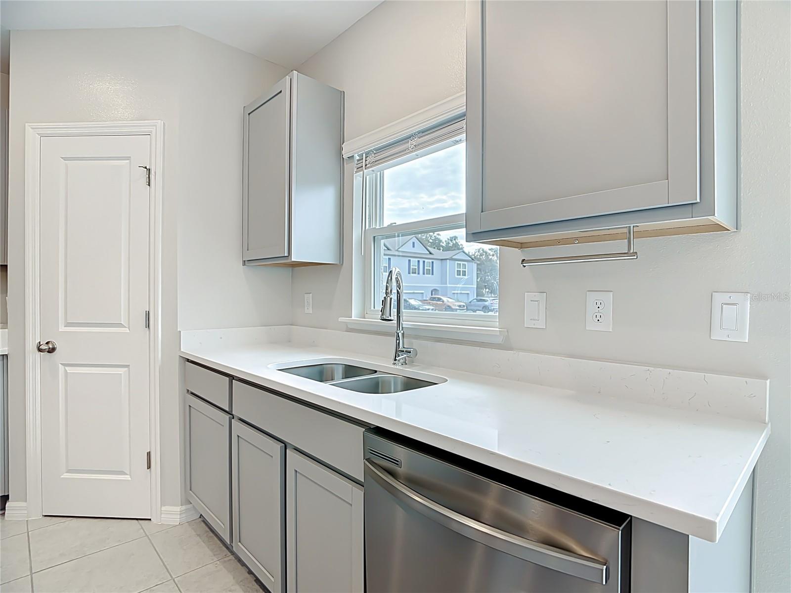 OAK CREEK PRESERVE - Residential