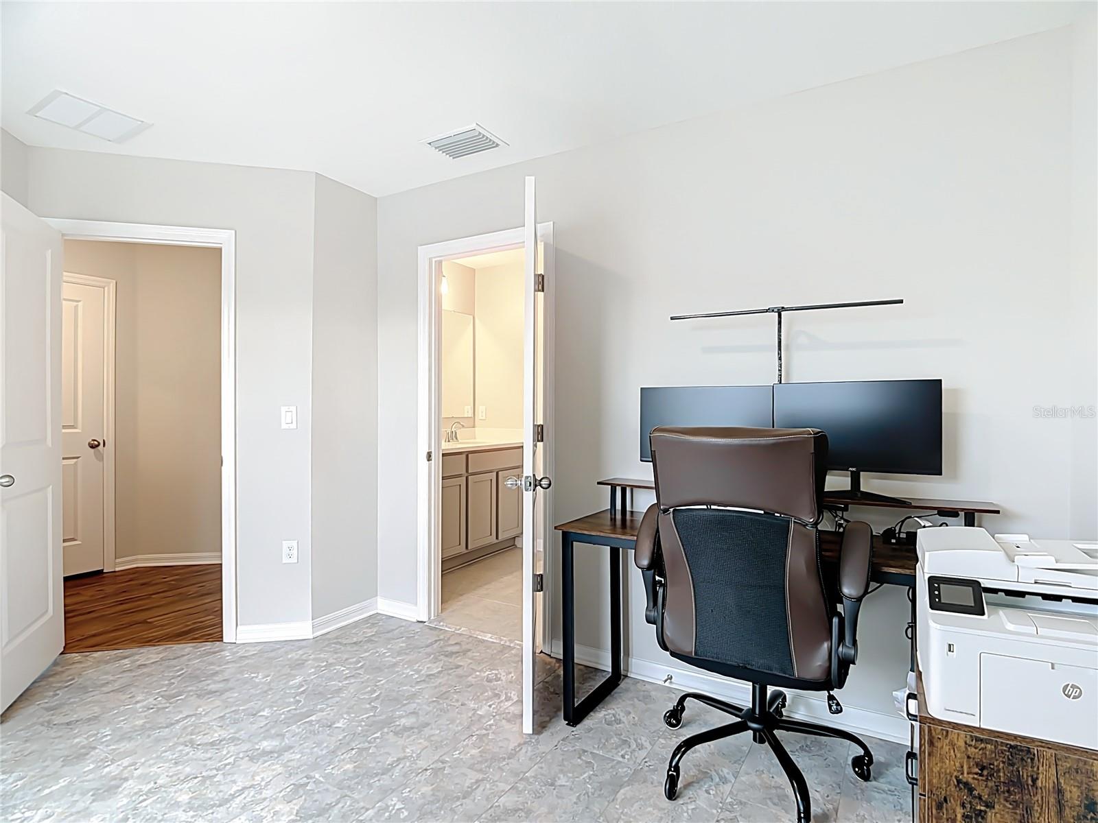 OAK CREEK PRESERVE - Residential