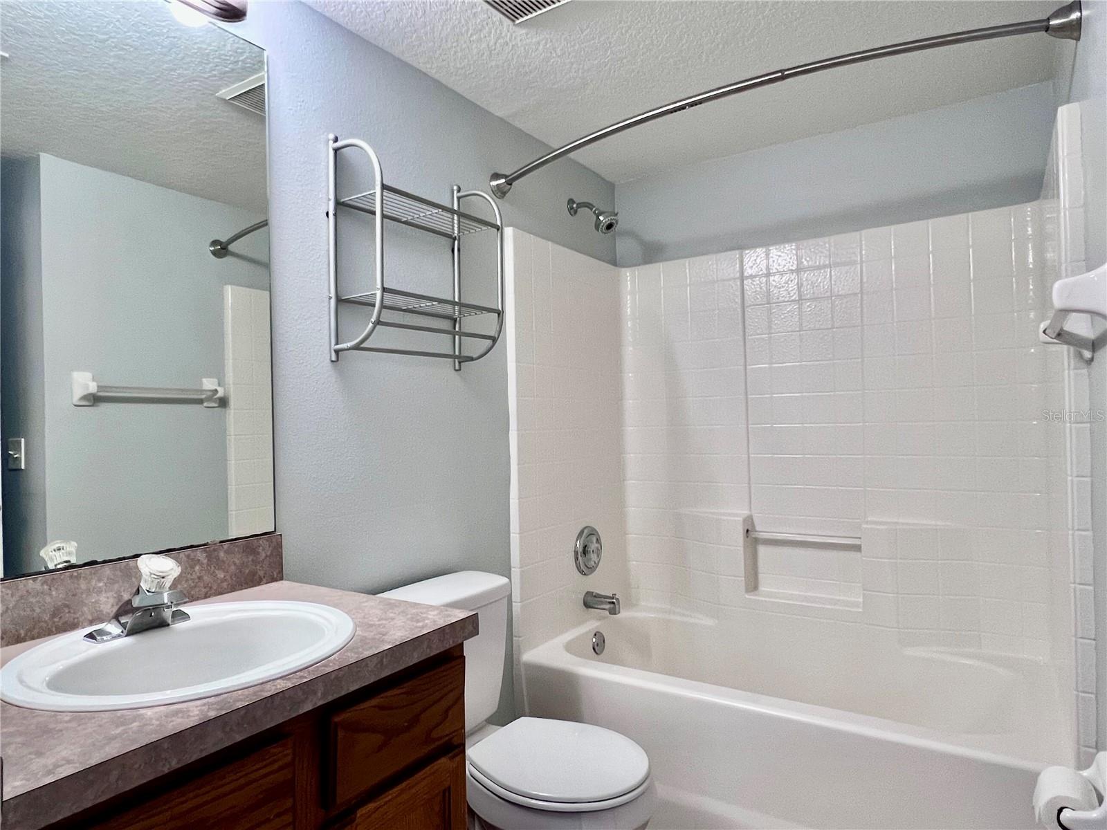 WILMOTT PINES - Residential Lease