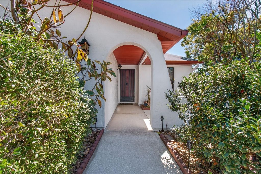 Photo of 215 Lake Charles Court, Oldsmar, FL 34677 (MLS # TB8477730)