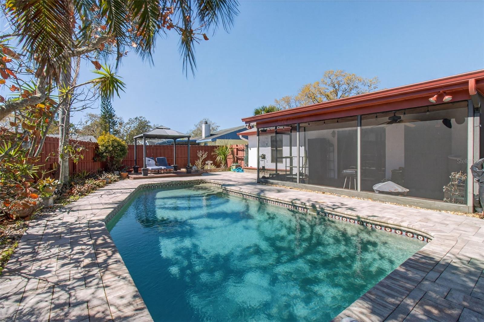 HAMLETS OF FOREST LAKES THE - Residential