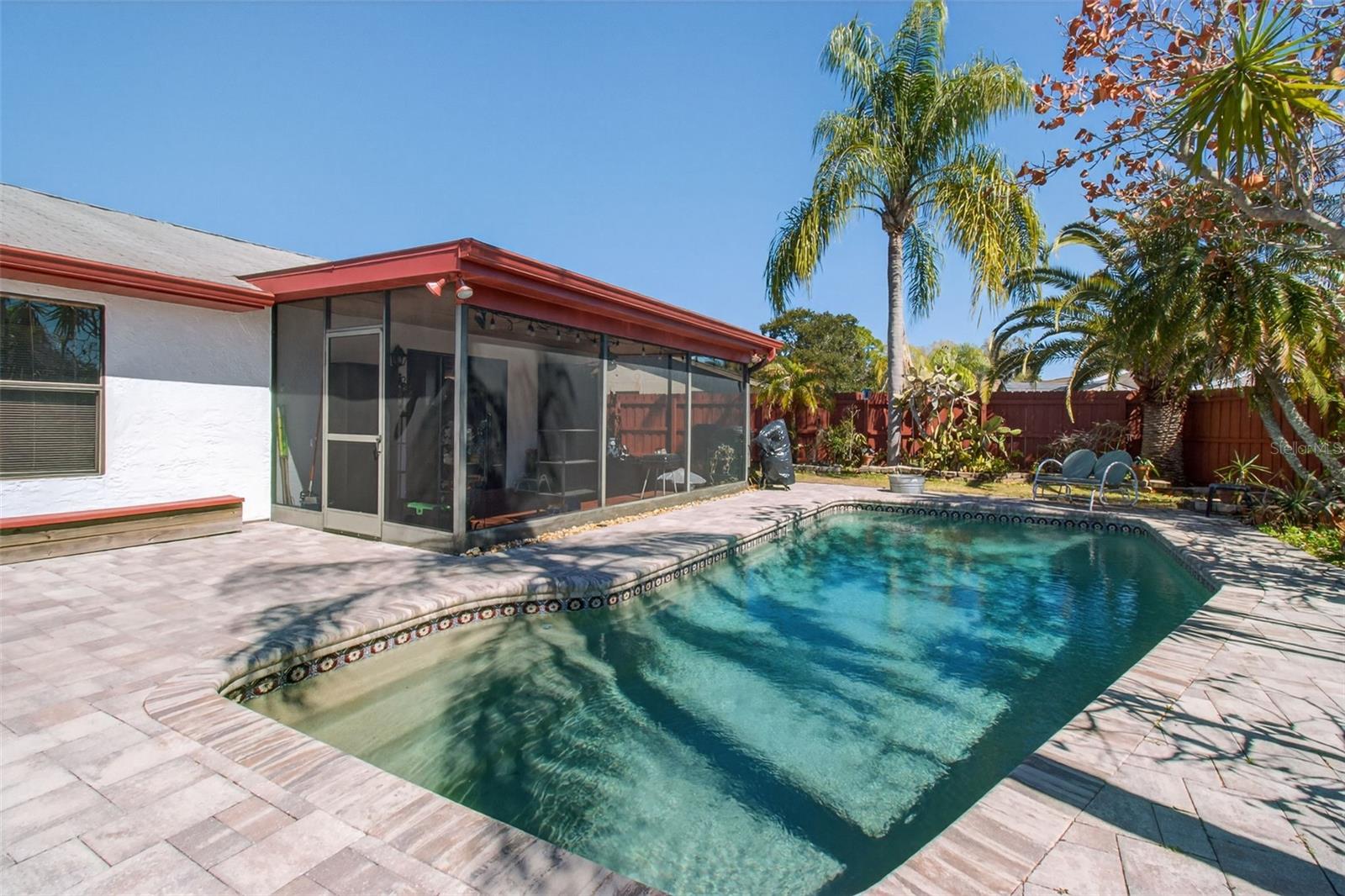 HAMLETS OF FOREST LAKES THE - Residential