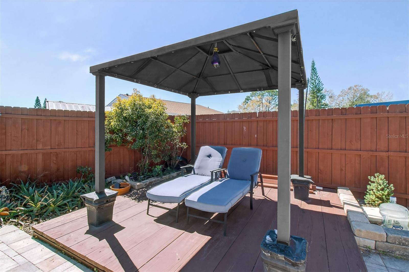 HAMLETS OF FOREST LAKES THE - Residential