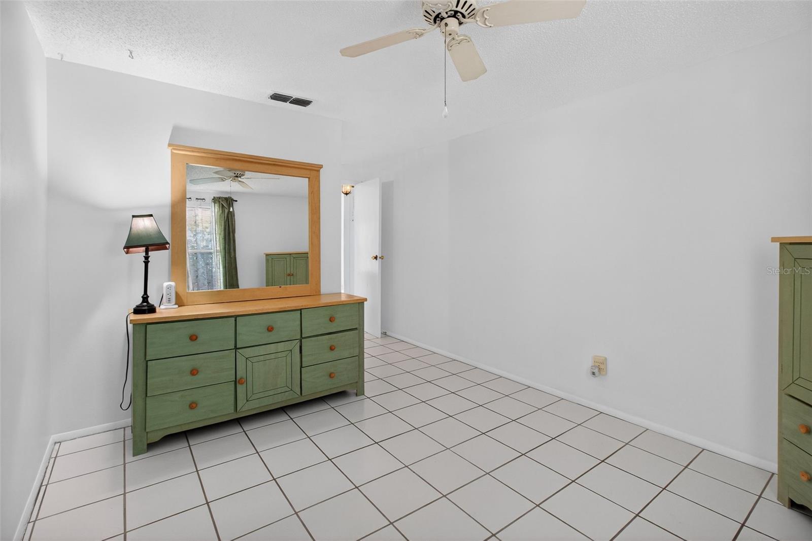 HAMLETS OF FOREST LAKES THE - Residential