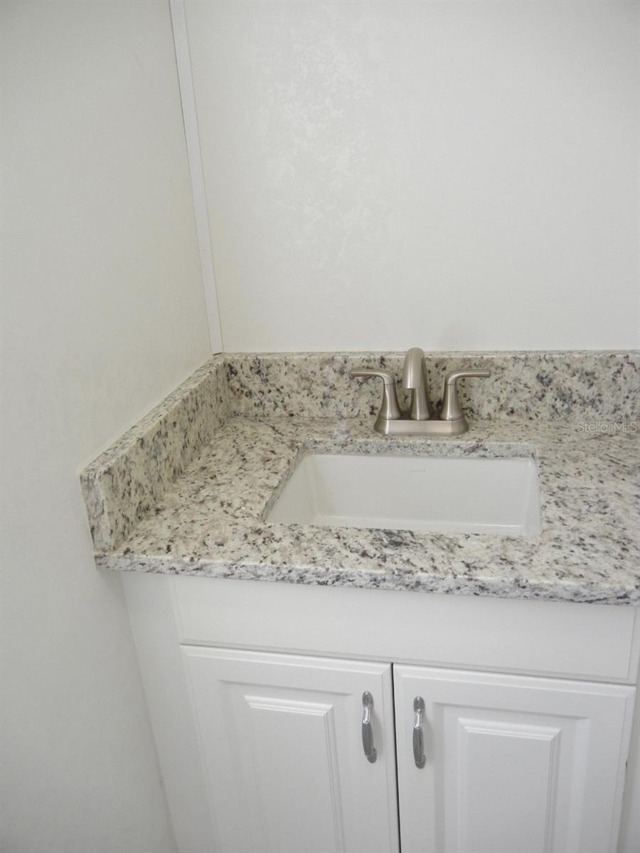 HILLTOP - Residential Lease