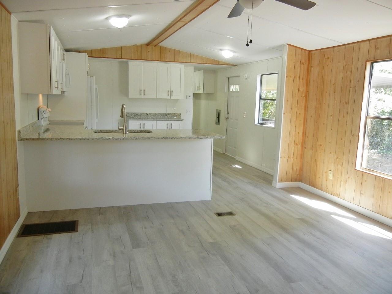 HILLTOP - Residential Lease