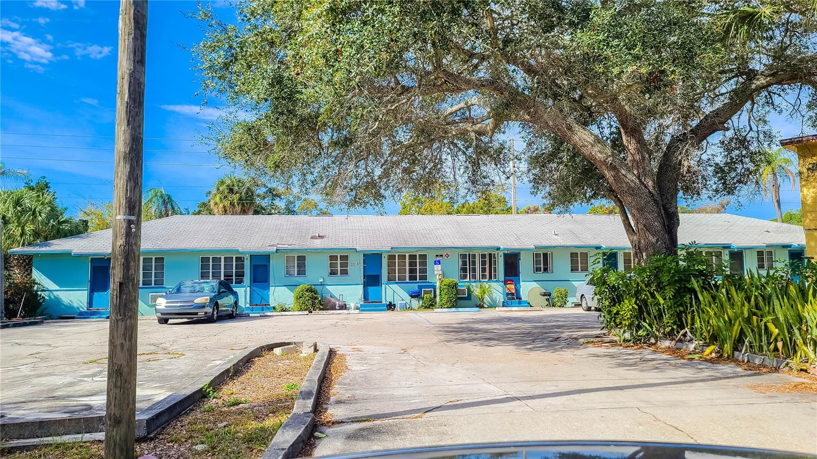 SOUTH SHORE PARK - Commercial Sale