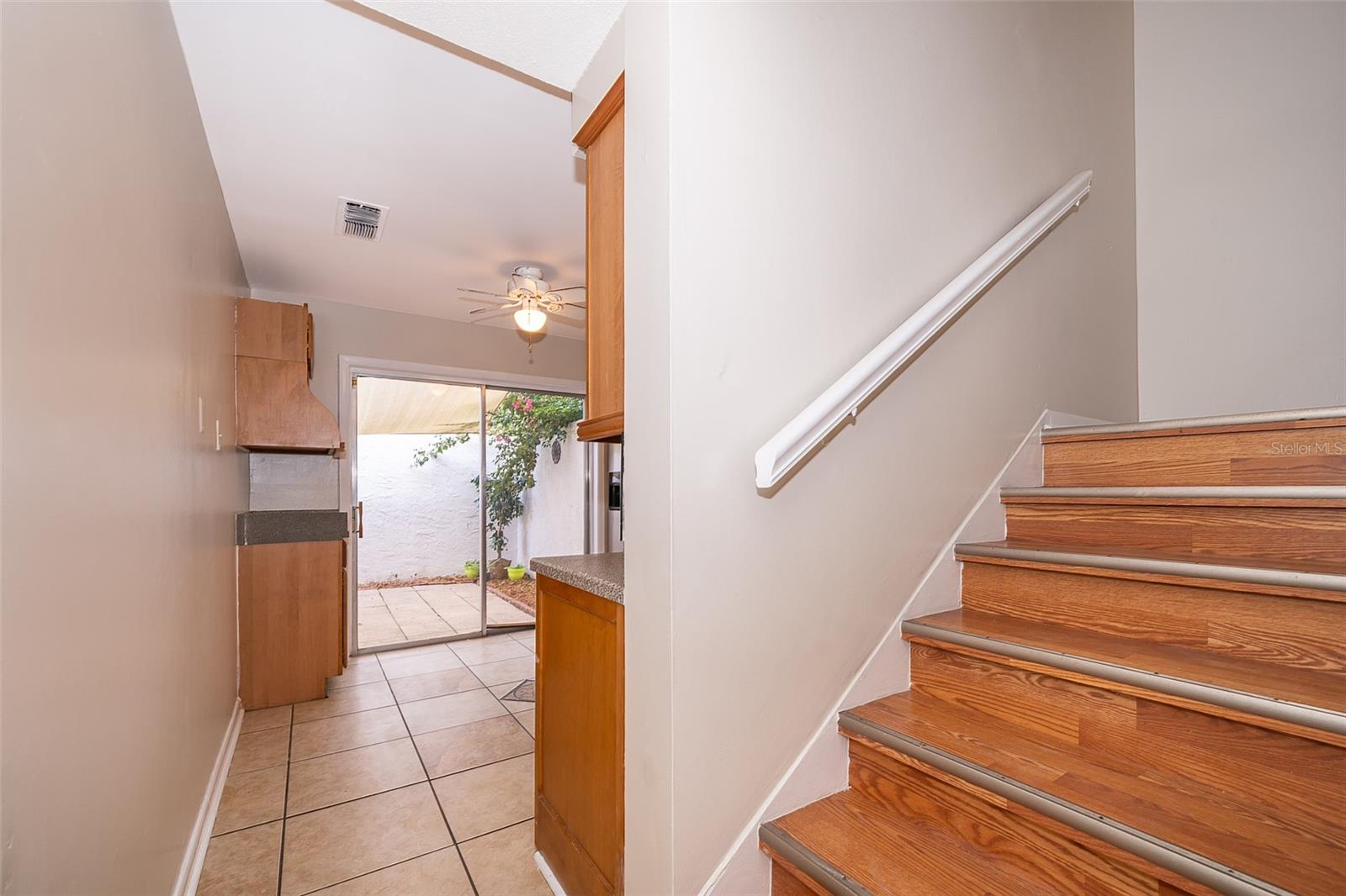 GRANADA TOWN HOMES AT SANORA - Residential