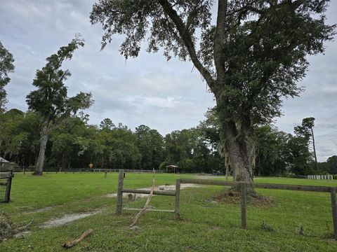 15450 NE HIGHWAY 27 ALT WILLISTON FL 32696