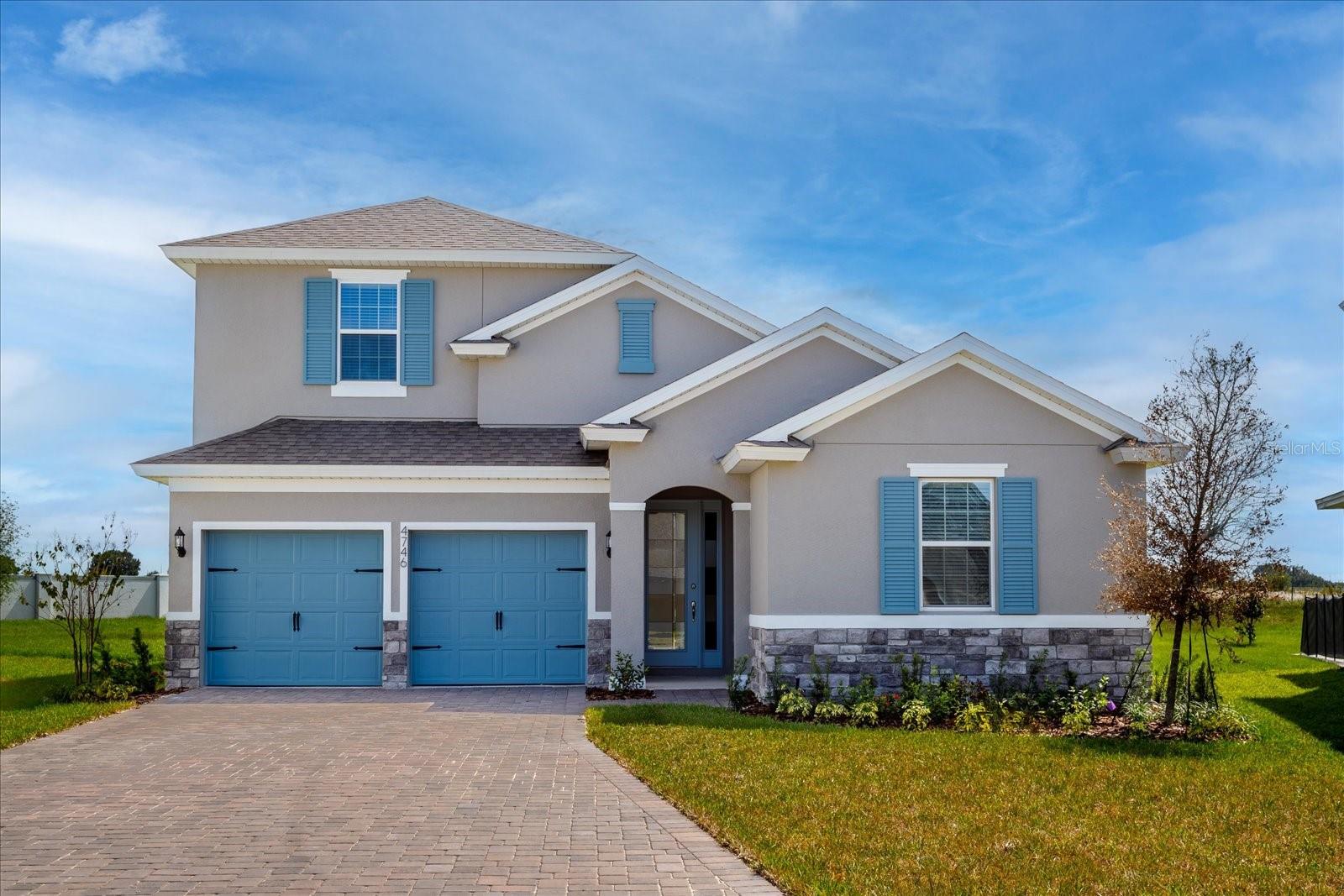One or more photo(s) has been virtually staged. Pre-Construction. To be built. ruction. Welcome Home to the award-winning Anna Maria with a Bonus! One of our most popular floor plans features 6 bedrooms,
4 .5 baths, 3,412 SF, and beautiful upgrades throughout. Move in quickly and receive special financing from our preferred lender. We are located in
one of the Hottest areas in Central Florida Hills of Minneola with easy access to the Turnpike, downtown Orlando, the Airport, and all attractions.
Full amenity community with 2 pools, a fitness center, pickleball, and basketball courts, 2 dog parks, and a playground across the street from the
new Minneola City Center.