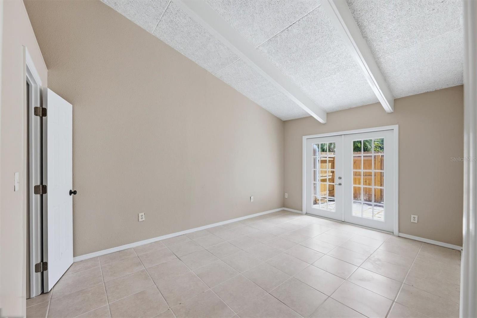 JEFFERSON CLUB - Residential