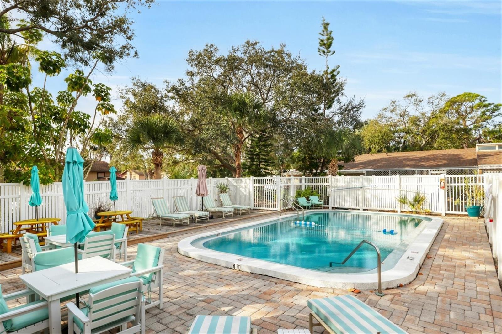 JEFFERSON CLUB - Residential