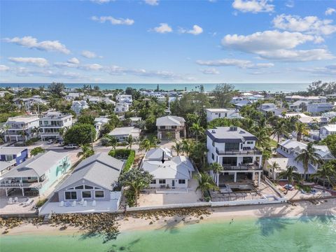 A home in ANNA MARIA