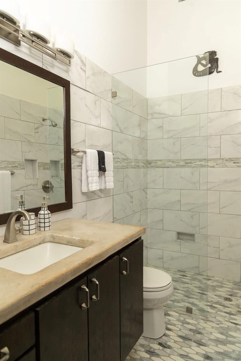 BO. PILÓN - Residential