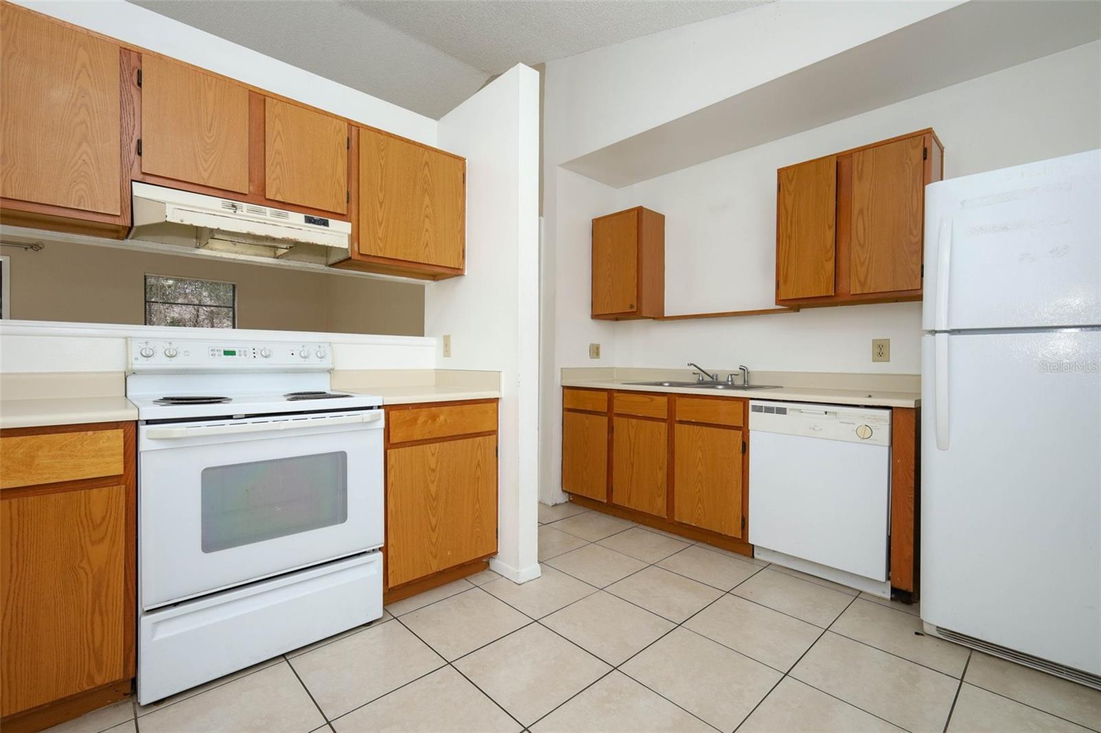 DELTONA LAKES UNIT 32 - Residential