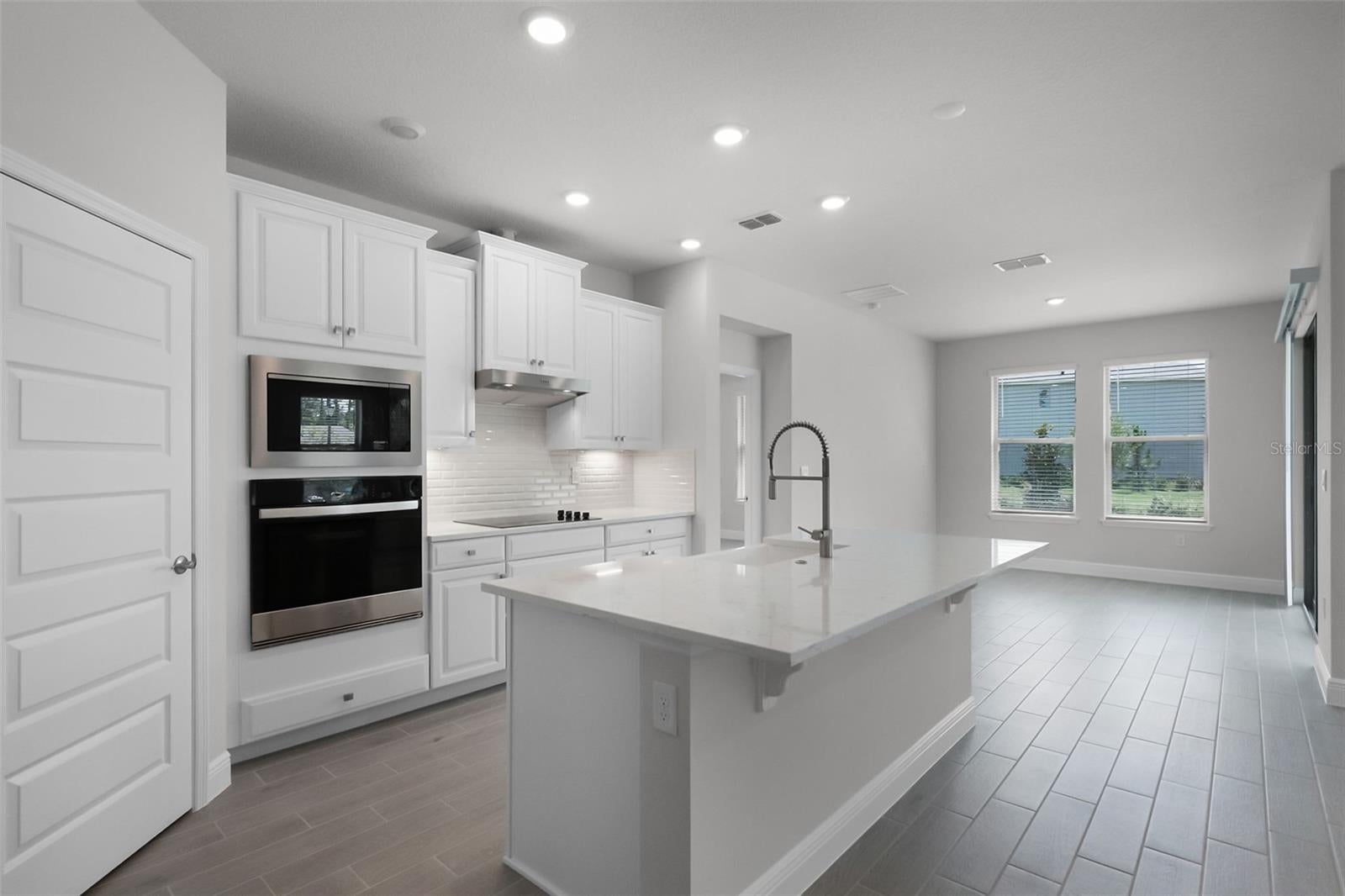 11893 SHINE VIEW LANE