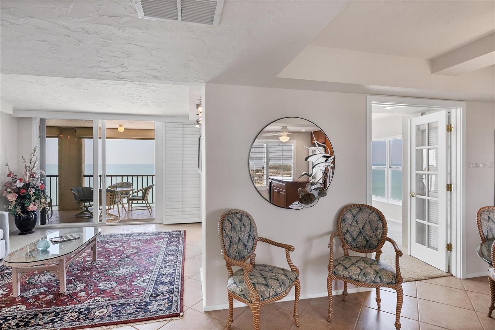 4401 GULF OF MEXICO DRIVE 907