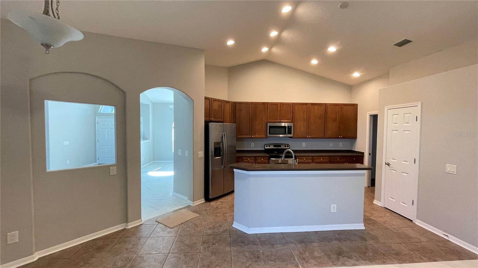 SOUTH FORK UNIT 11 - Residential Lease