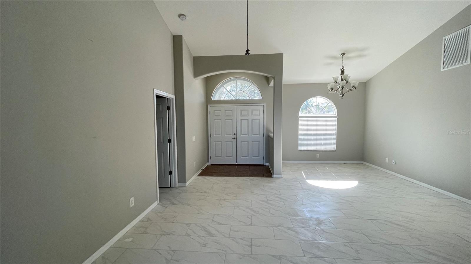 SOUTH FORK UNIT 11 - Residential Lease