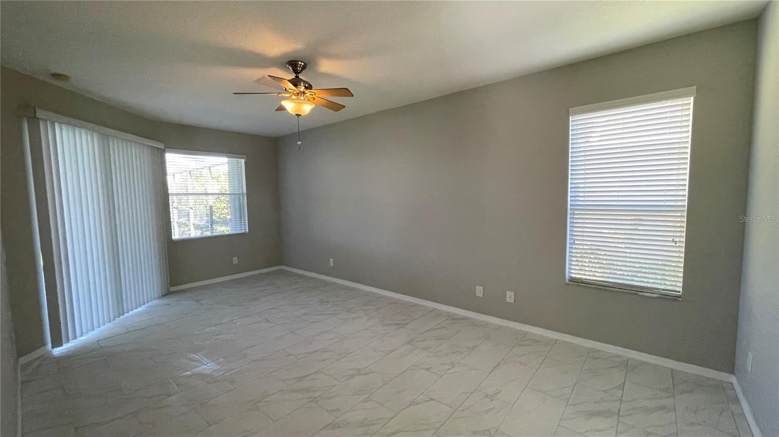 SOUTH FORK UNIT 11 - Residential Lease