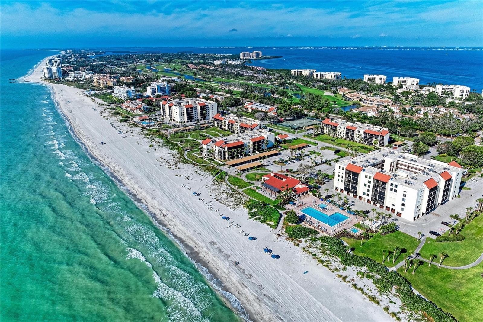 SEAPLACE III - Residential