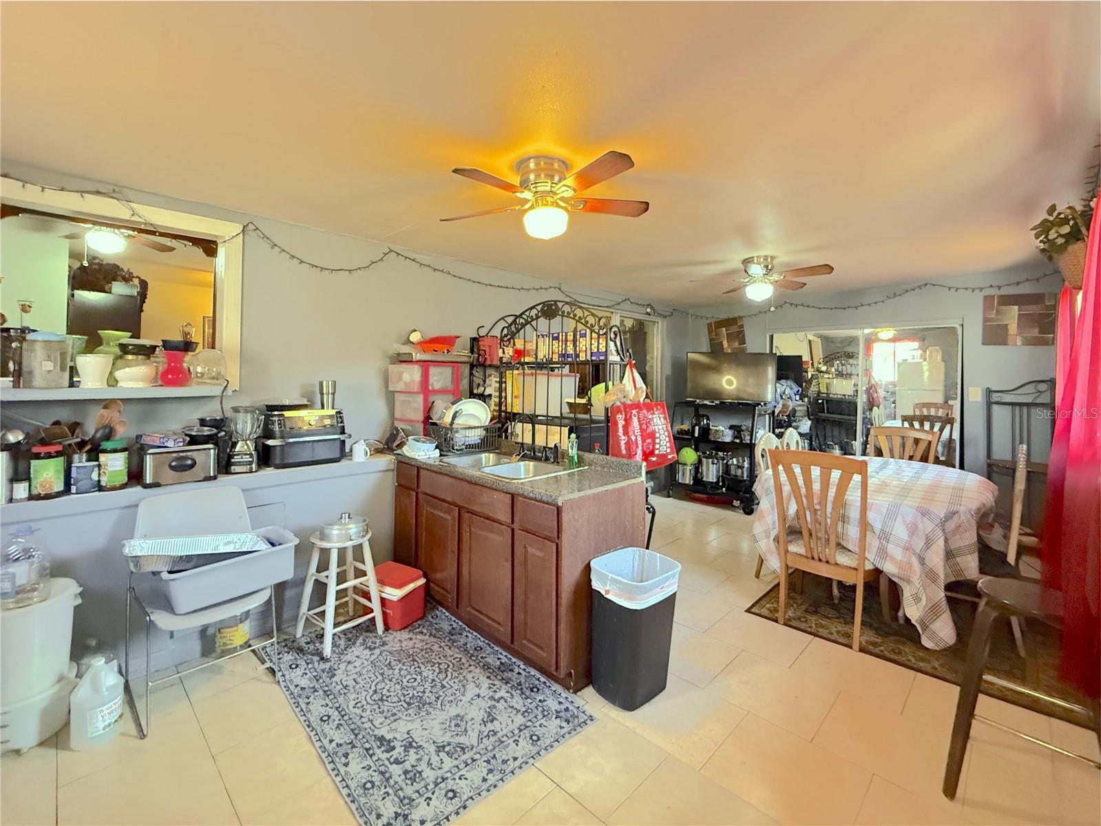 SUMMERSET - Residential