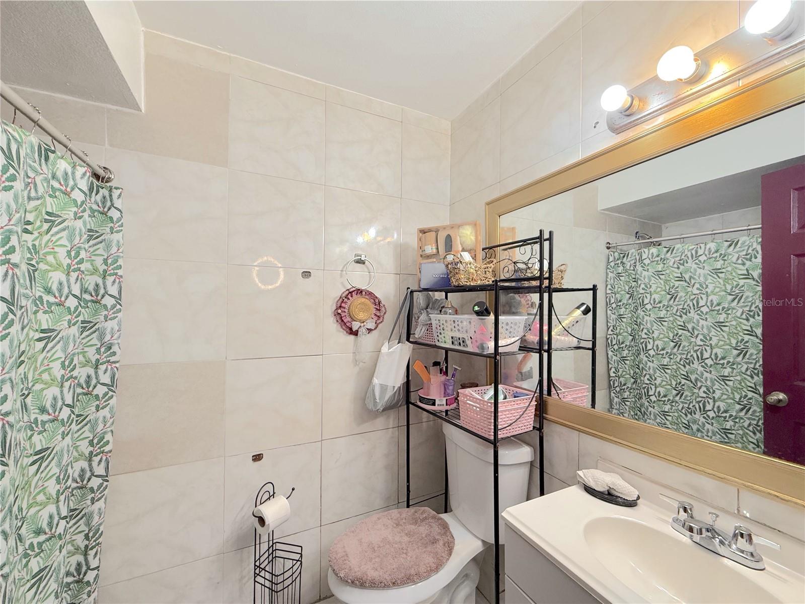 SUMMERSET - Residential