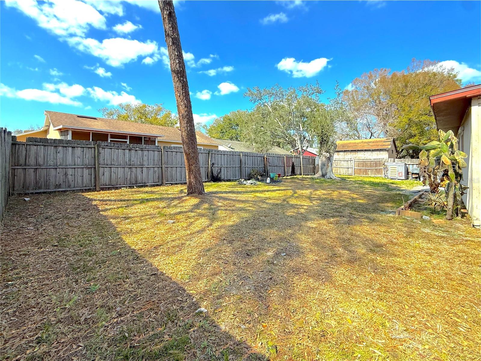 SUMMERSET - Residential