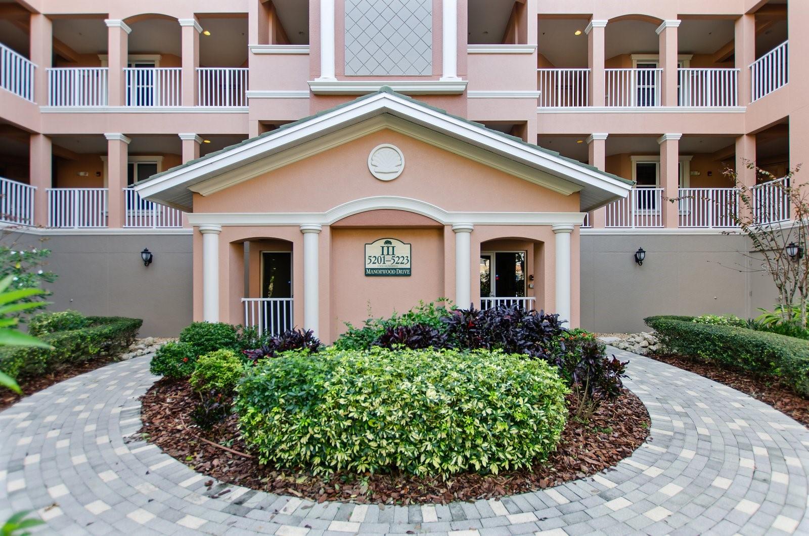 5209 MANORWOOD DRIVE 3A
