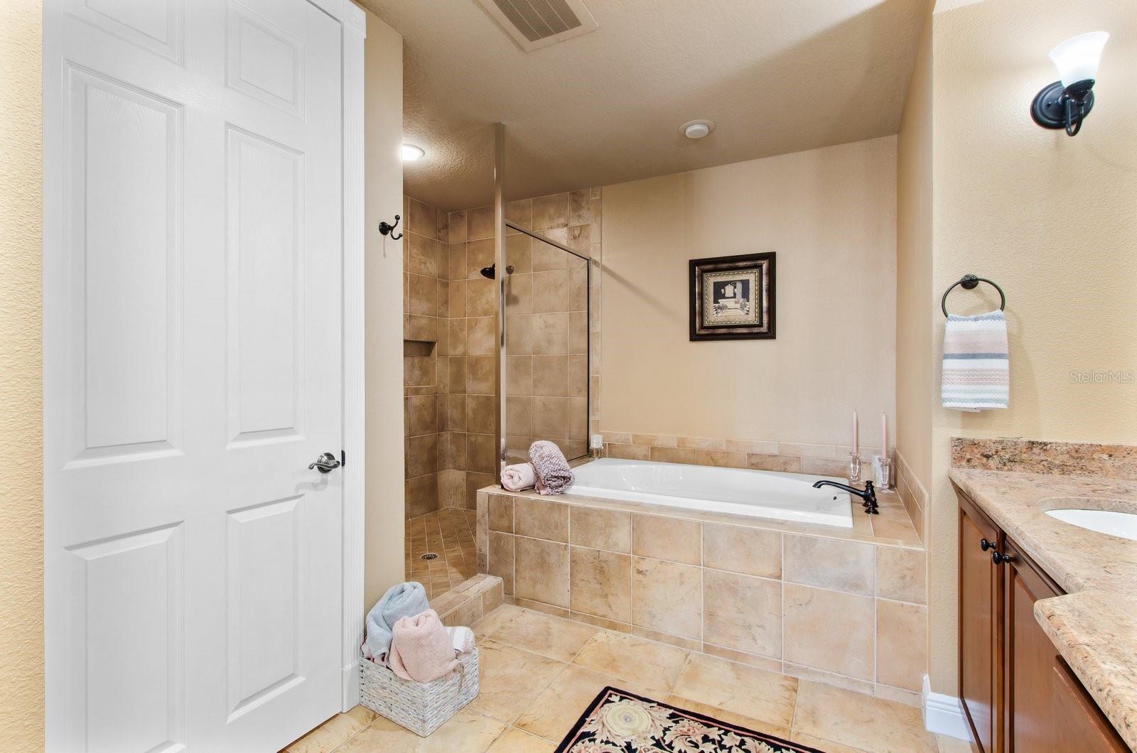 GRANDE OAKS PRESERVE - Residential