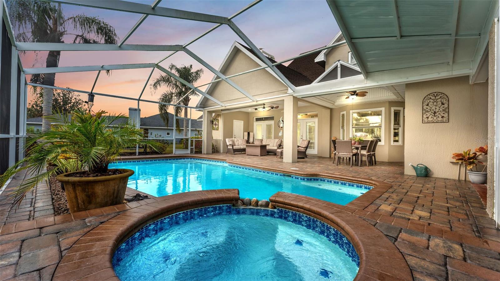 EMERALD RIDGE - Residential