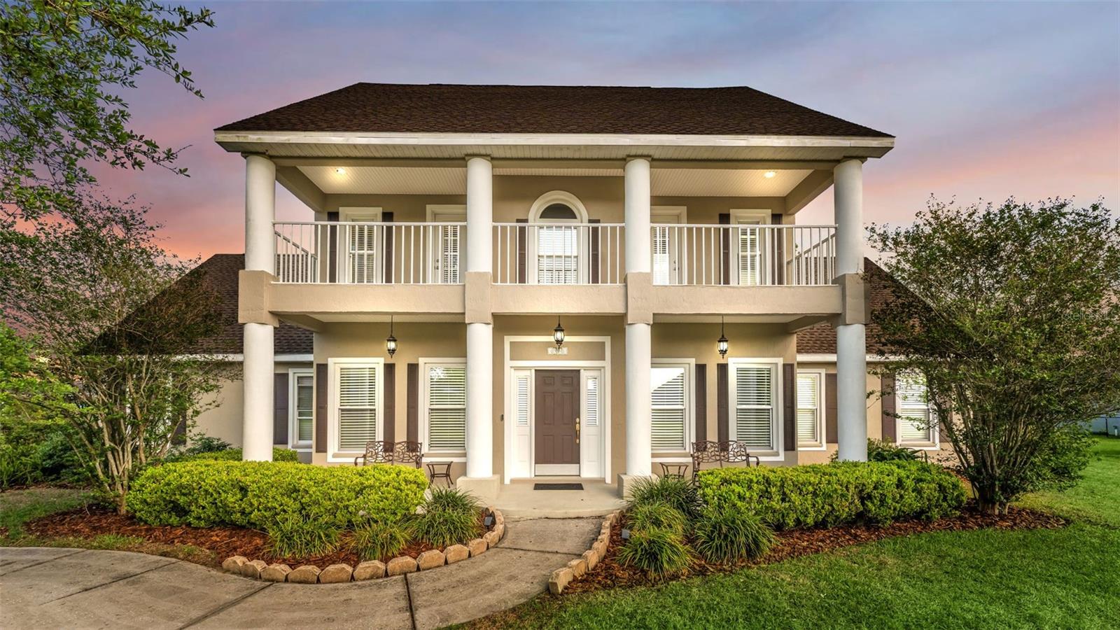 5560 EMERALD RIDGE BOULEVARD