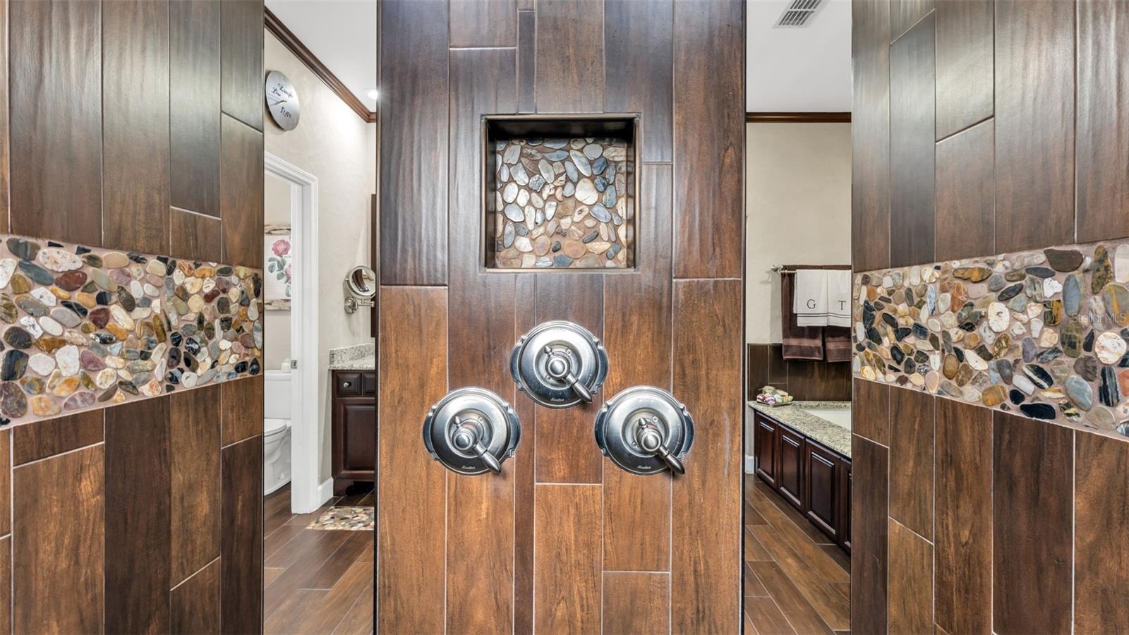 EMERALD RIDGE - Residential