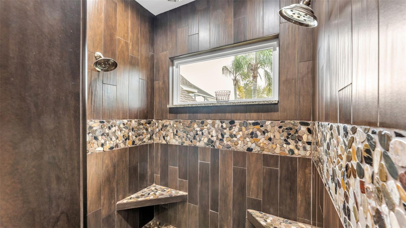 EMERALD RIDGE - Residential