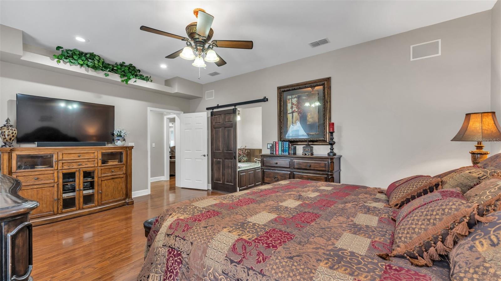 EMERALD RIDGE - Residential