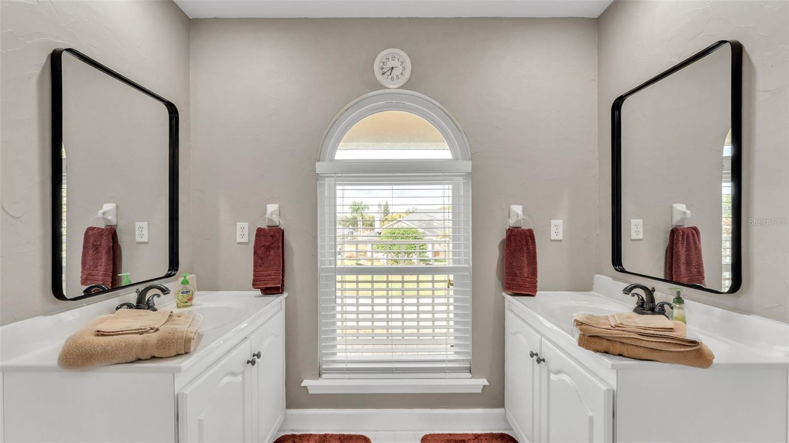 EMERALD RIDGE - Residential