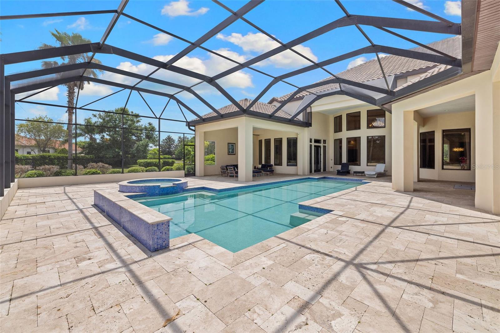 STEEPLECHASE - Residential
