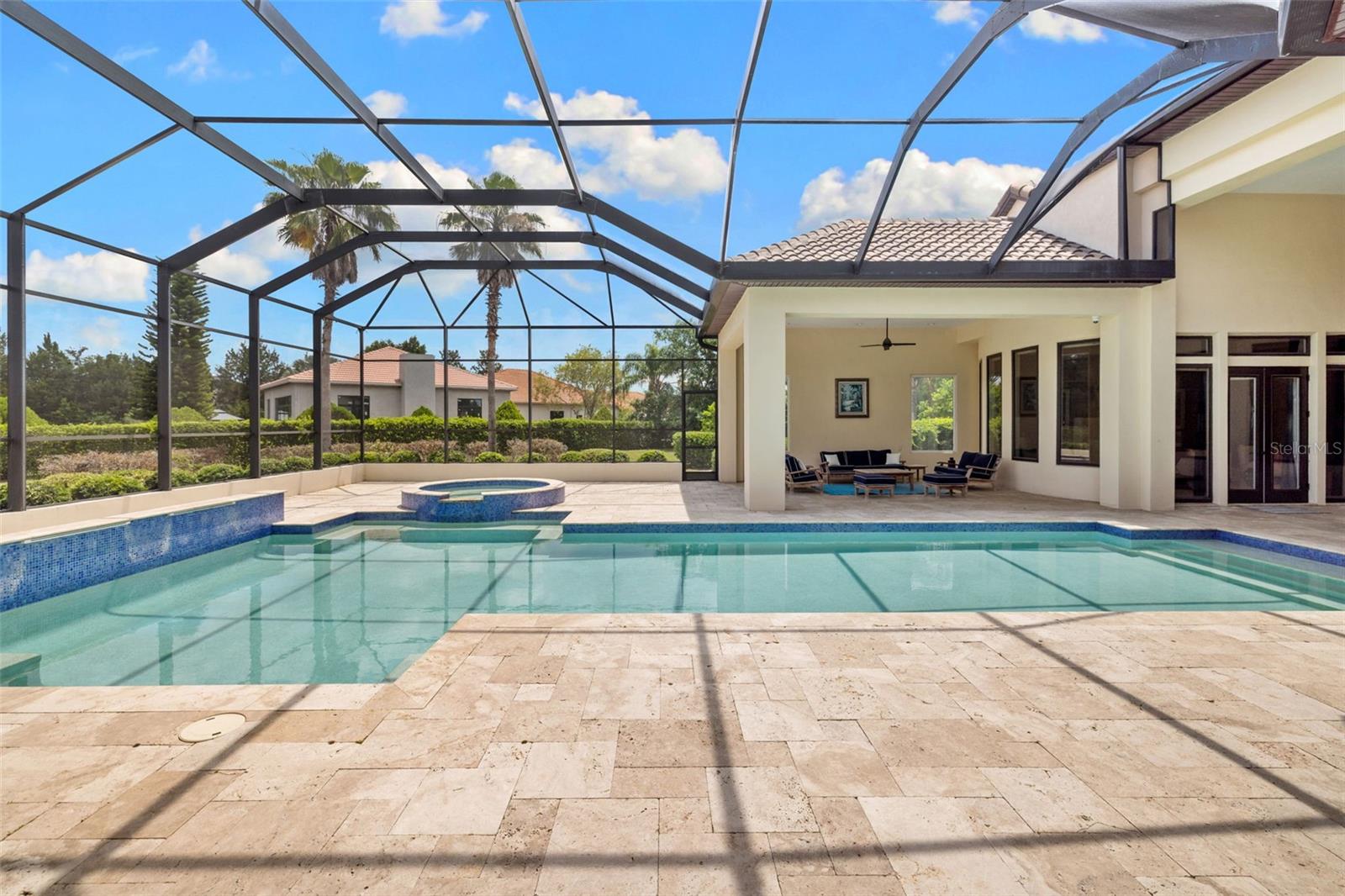 STEEPLECHASE - Residential