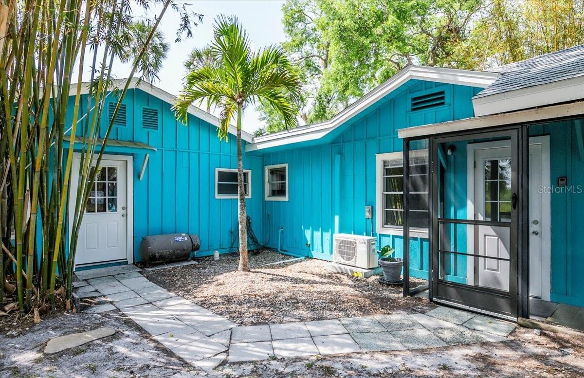 MARINELAND - Residential